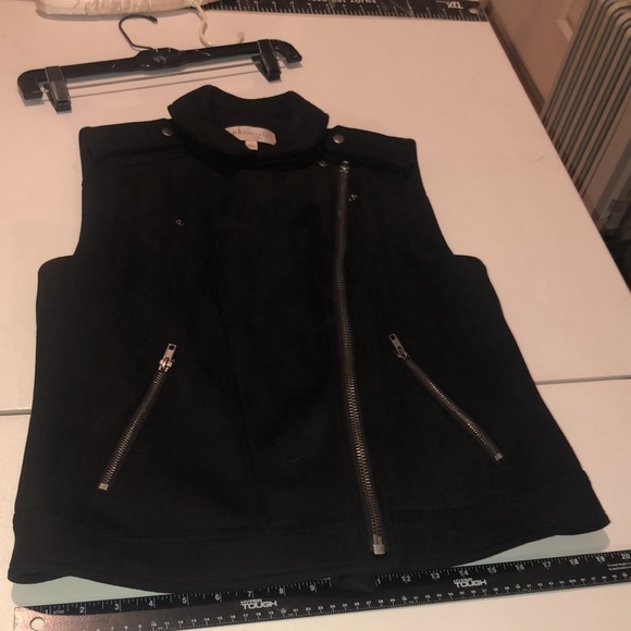 Philosophy size large black zip front Moto Vest super soft ultra suede - Picture 15 of 15